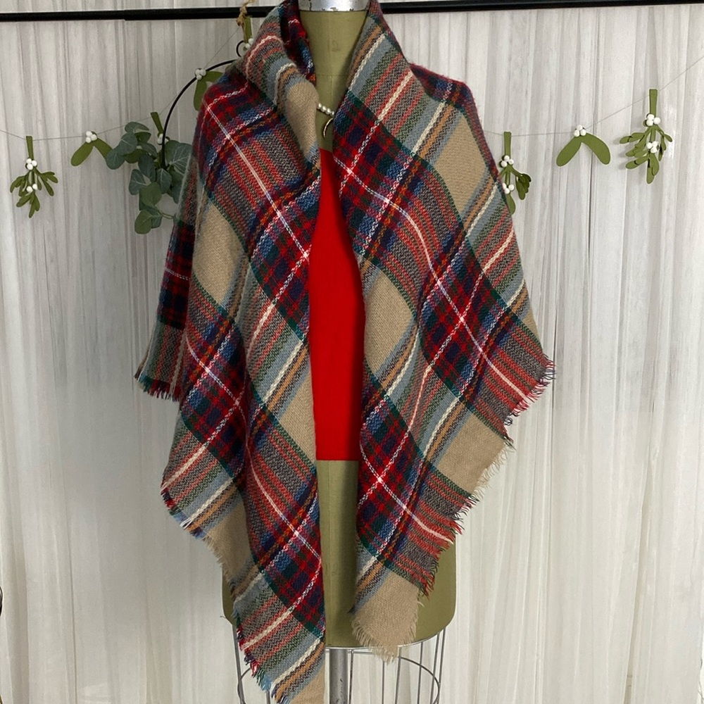 ModCloth tartan plaid blanket wrap/scarf/shawl